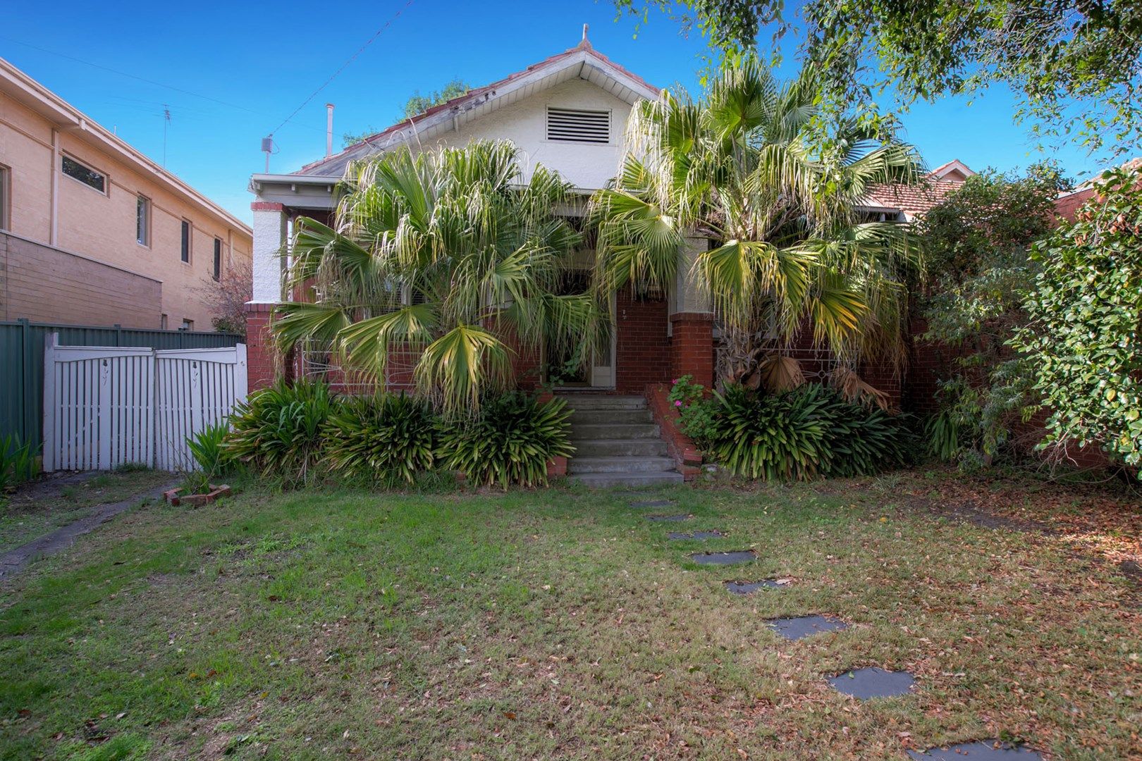 16 York Street, Caulfield South VIC 3162, Image 0