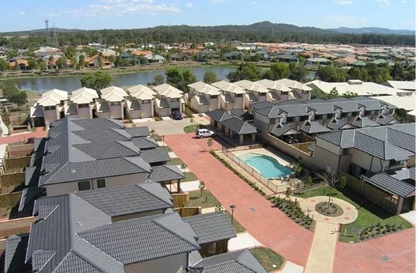 3 bedrooms Townhouse in 9/2 Springhill Drive SIPPY DOWNS QLD, 4556