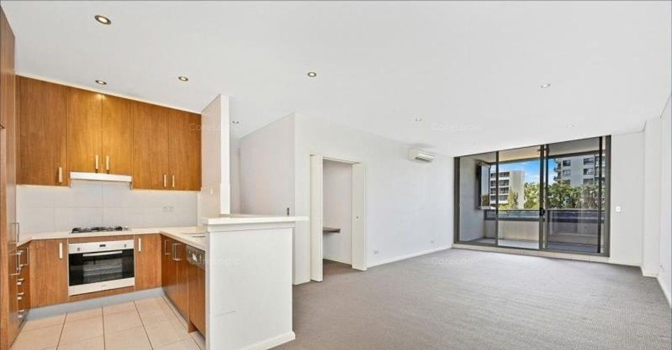 2 bedrooms Apartment / Unit / Flat in 622/4 Marquet Street RHODES NSW, 2138