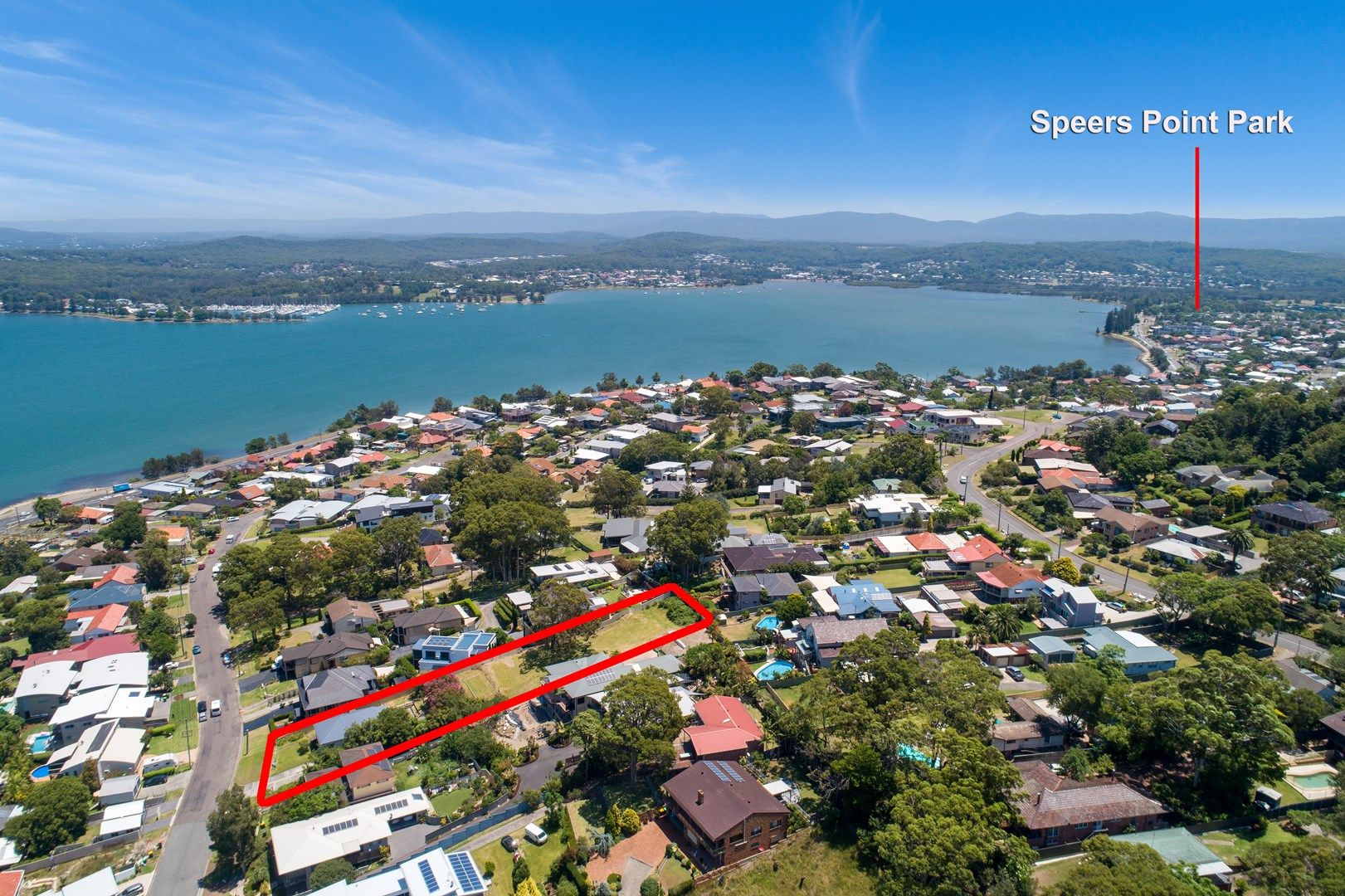 19 Berkeley Street, Speers Point NSW 2284, Image 0