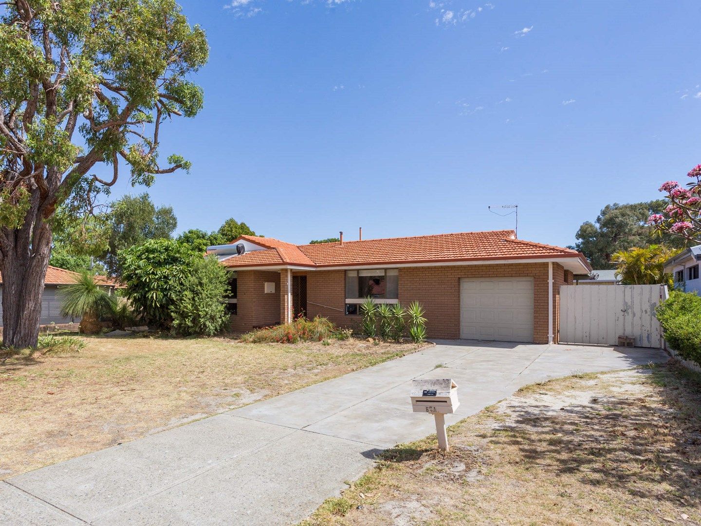 64a Wichmann Road, Attadale WA 6156, Image 0