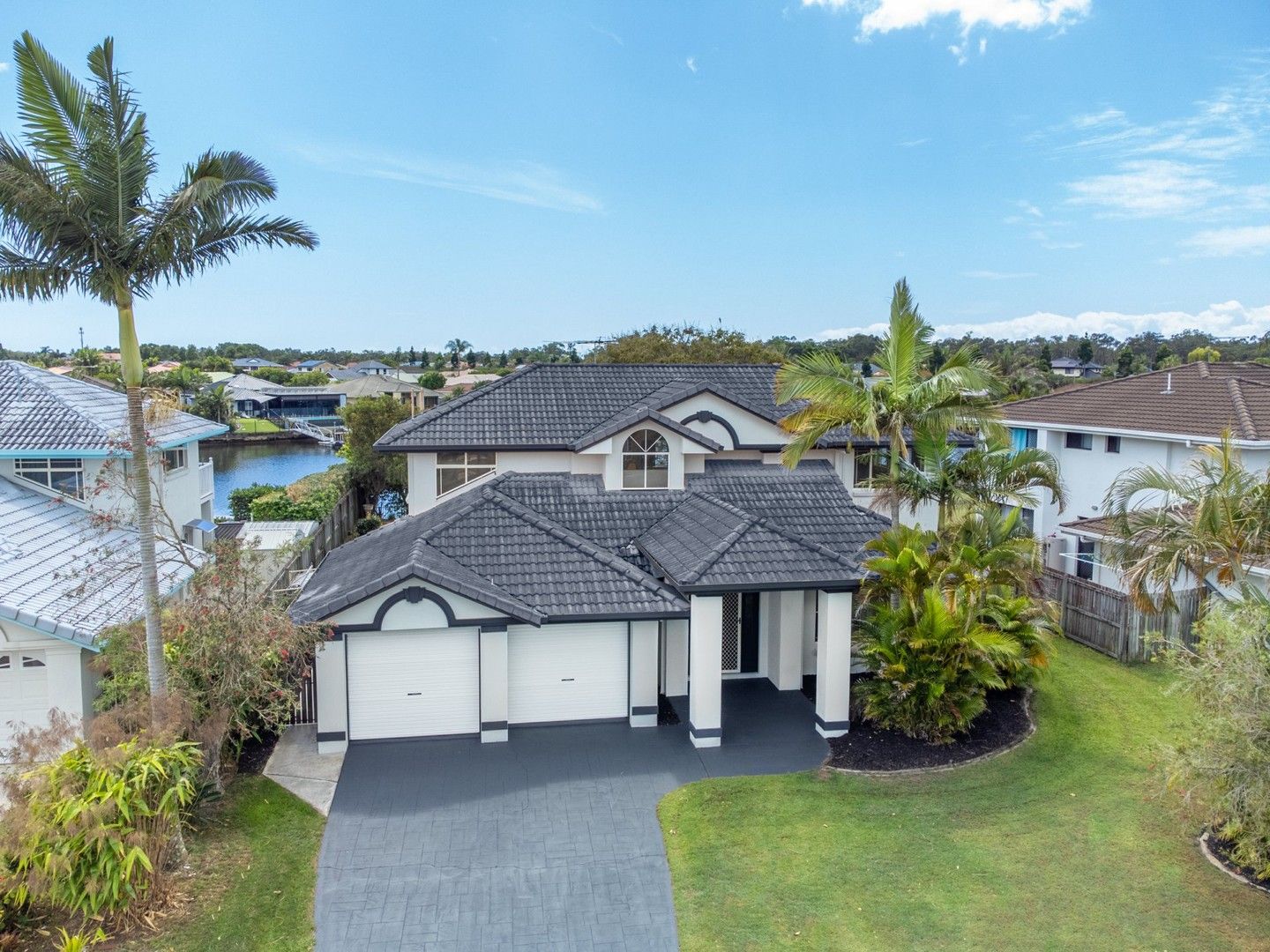 18 Pacific Drive, Banksia Beach QLD 4507, Image 0