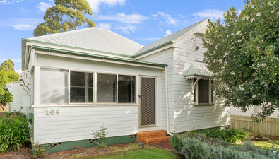 Picture of 206 Long Street, SOUTH TOOWOOMBA QLD 4350