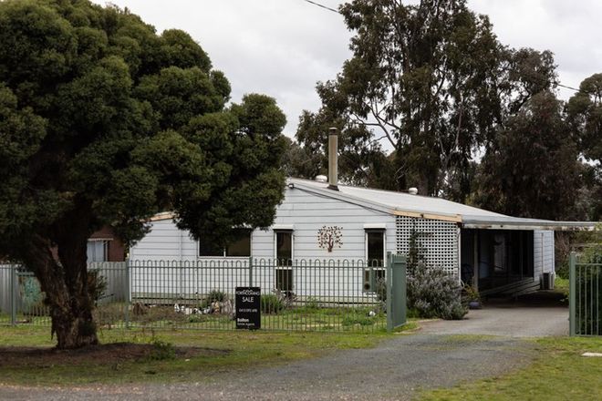 Picture of 6 Old Tatura Road, RUSHWORTH VIC 3612