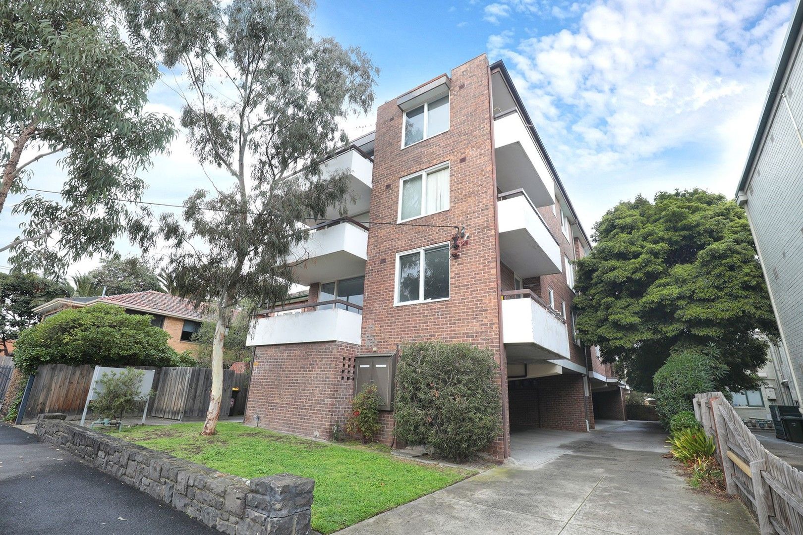 1 bedrooms Apartment / Unit / Flat in 2/19 Cardigan Street St ST KILDA EAST VIC, 3183