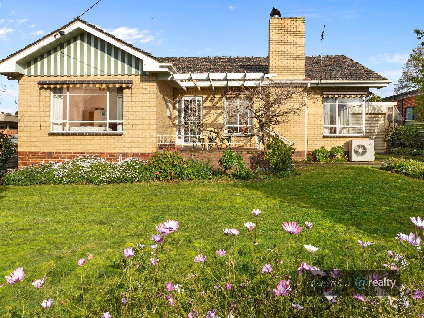 18 Blackmore Avenue, Leongatha VIC 3953, Image 0