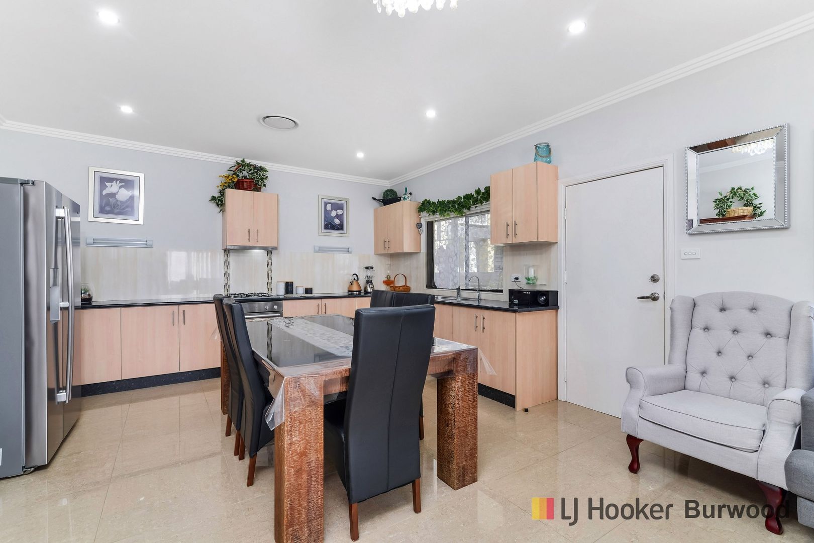 274 Waterloo Road, Greenacre NSW 2190, Image 2