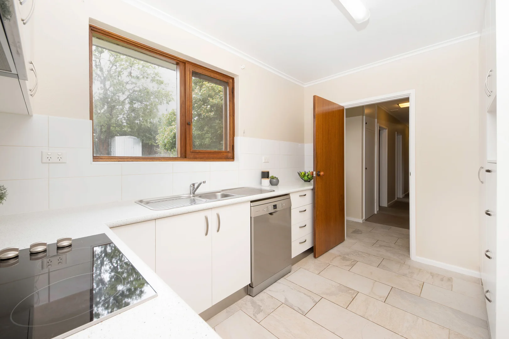 Additional image 8 of 94 Lambrigg Street, Farrer ACT 2607