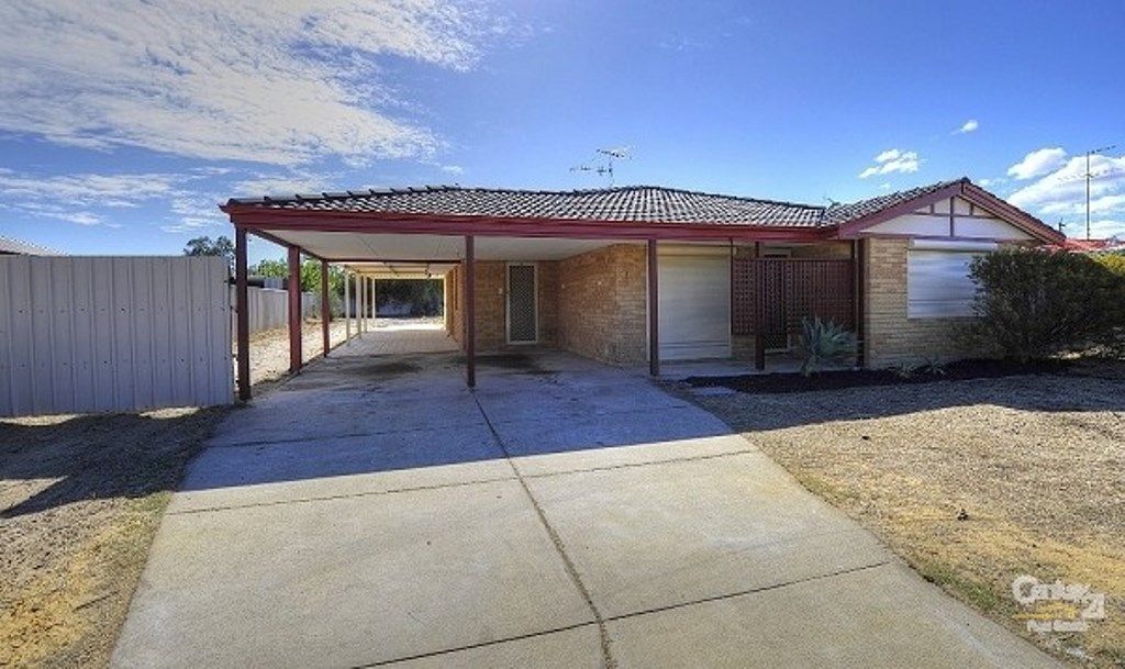 4 bedrooms House in 2 Throssell Court GREENFIELDS WA, 6210