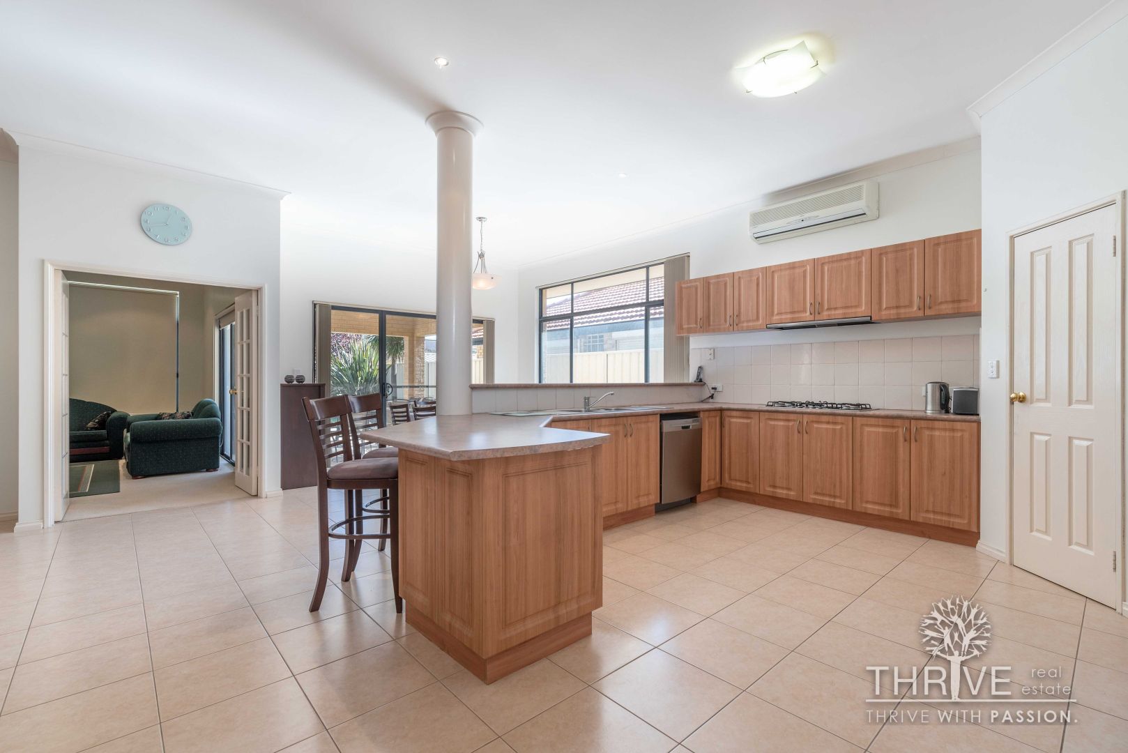 50 The Lakes Boulevard, Jandakot WA 6164, Image 2