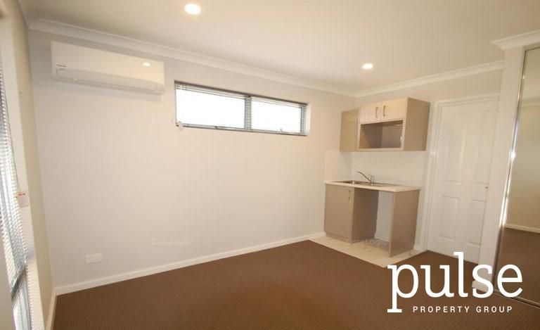 1 bedrooms Studio in 1/25A Davies Crescent KARDINYA WA, 6163