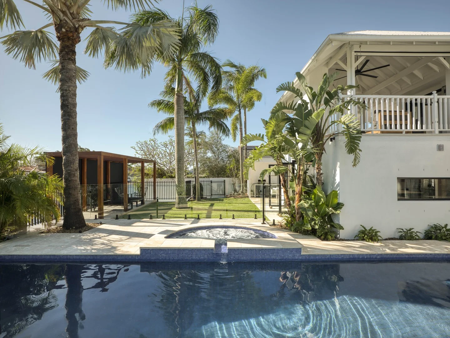 24 Gibraltar Drive, Isle Of Capri QLD 4217