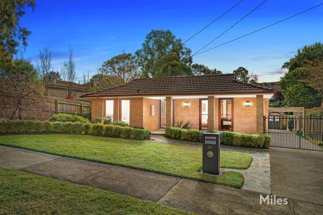 Picture of 21 Amaroo Way, YALLAMBIE VIC 3085