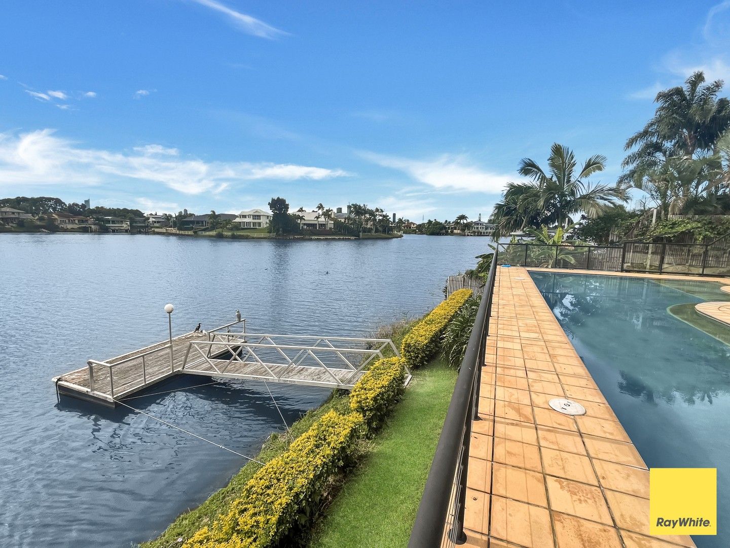 16 San Simeon Drive, Clear Island Waters QLD 4226, Image 0