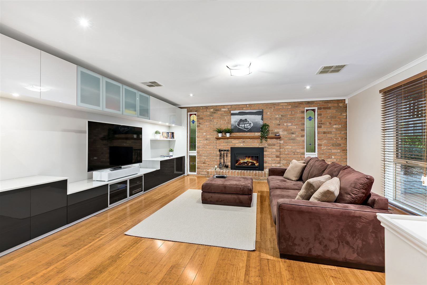 54 Torwood Avenue, Glen Waverley VIC 3150, Image 1