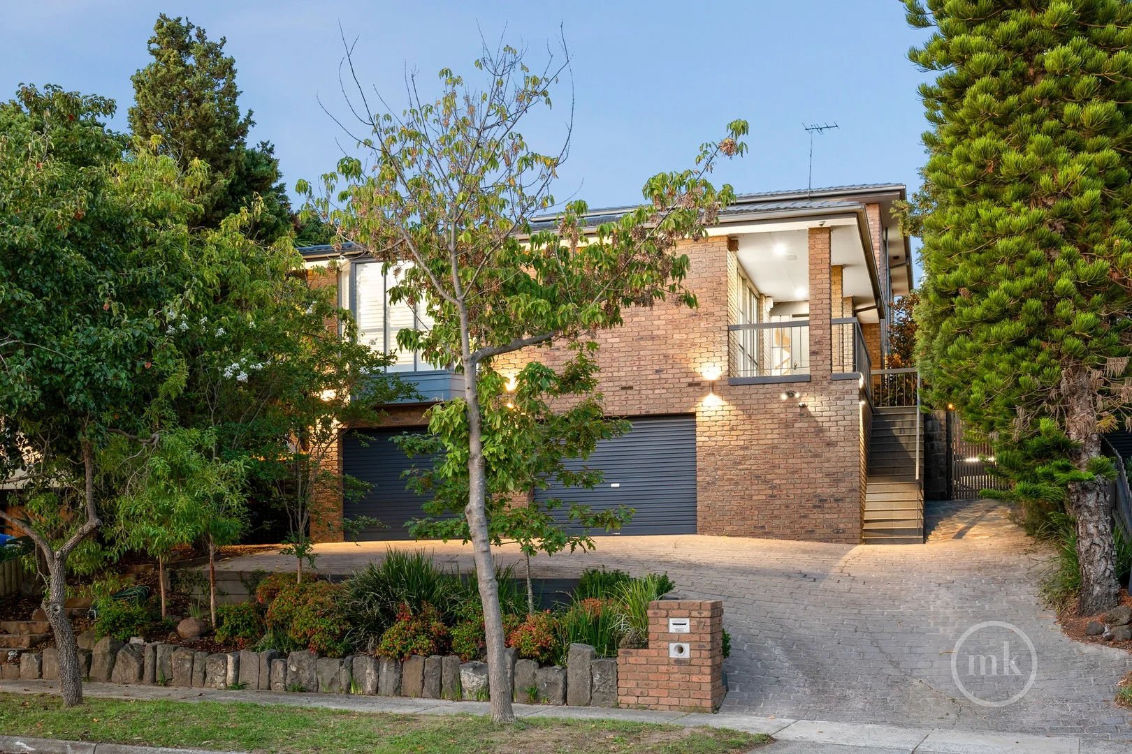 17 Gardiner Court, Mill Park VIC 3082