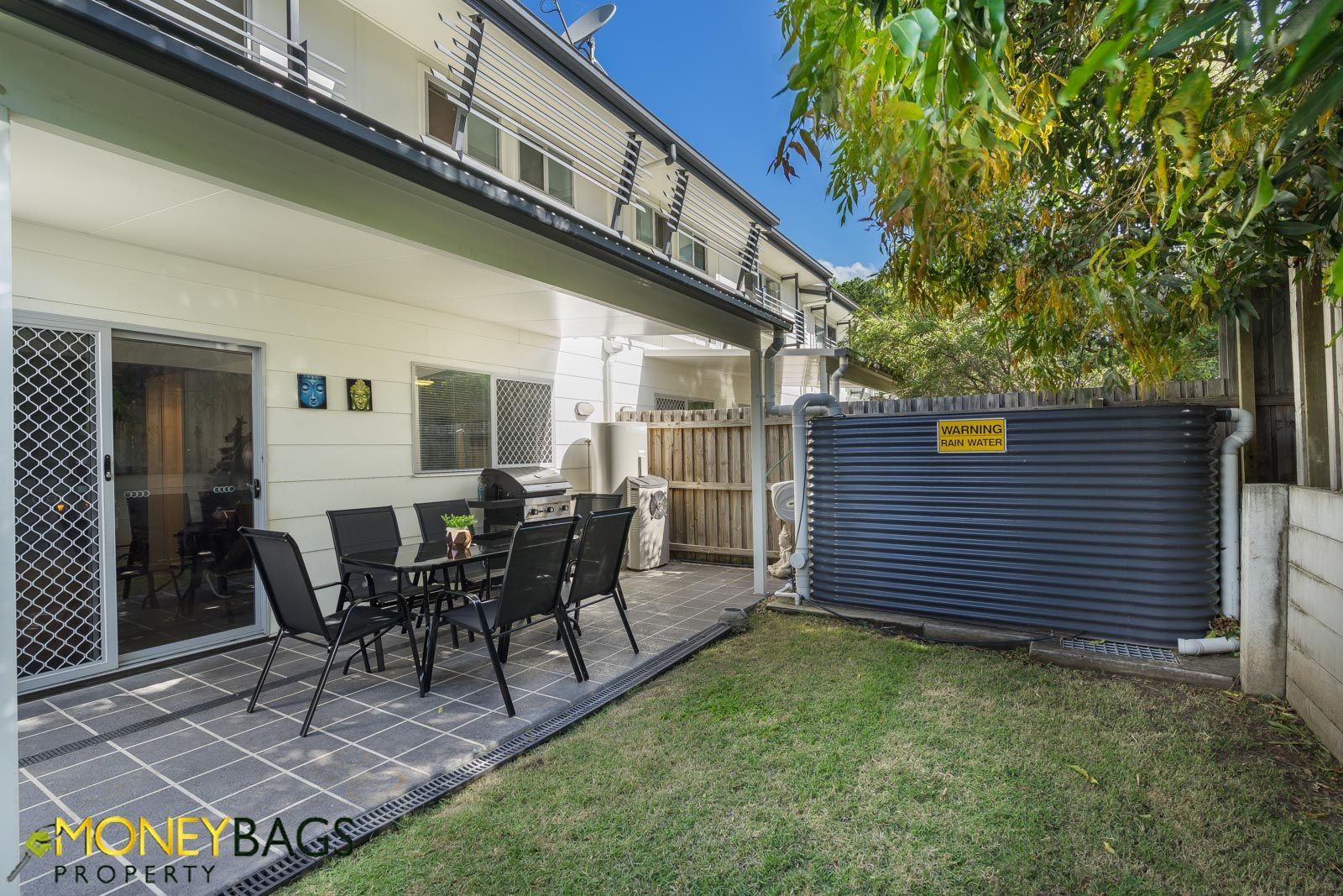 16/1 Emerald Drive, Regents Park QLD 4118, Image 2