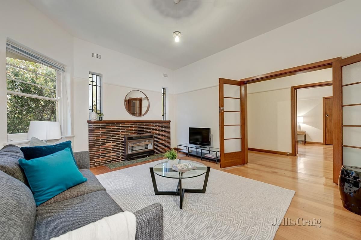 2 bedrooms Apartment / Unit / Flat in 3/35 Creswick Street HAWTHORN VIC, 3122
