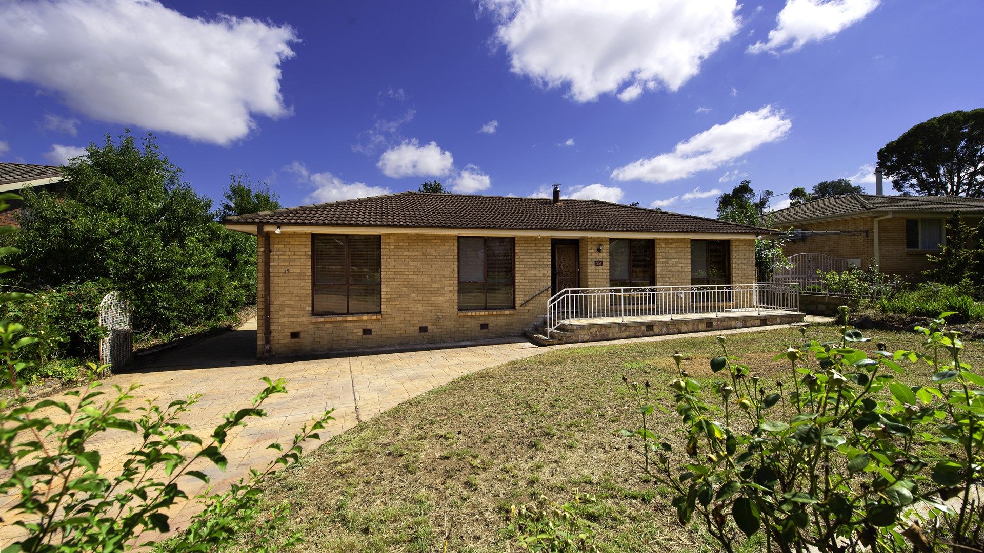 19 Dalley Crescent, Latham ACT 2615, Image 0