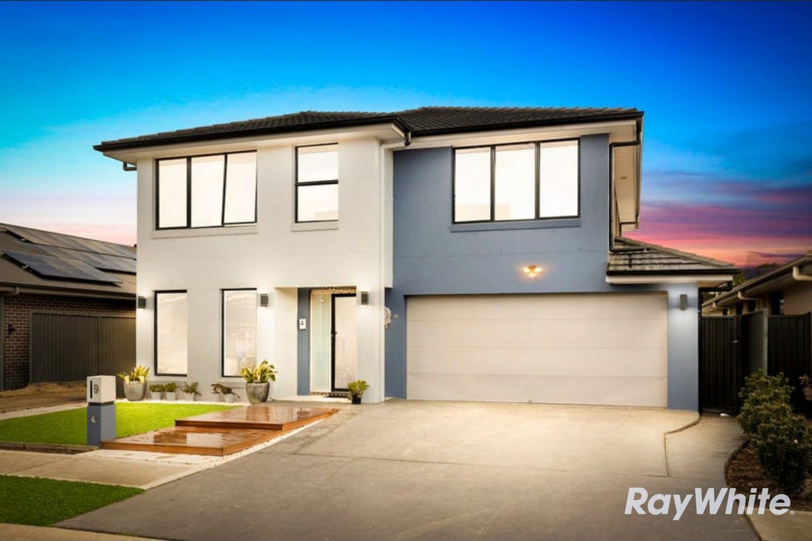 6 bedrooms House in 9 Galbraith Street QUAKERS HILL NSW, 2763