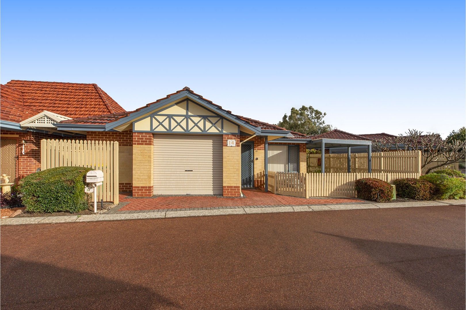 2 bedrooms Villa in 14/36 Fifth  Street ROSSMOYNE WA, 6148