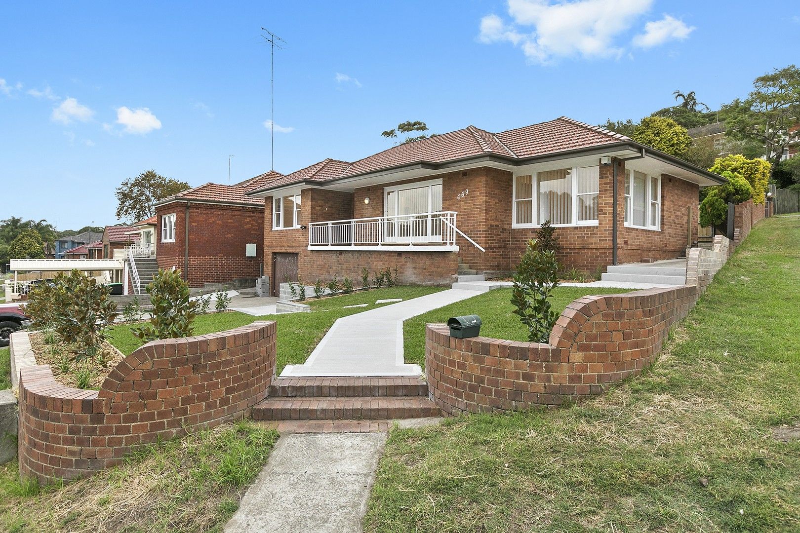 469a Condamine Street, Allambie Heights NSW 2100 House For Rent Domain