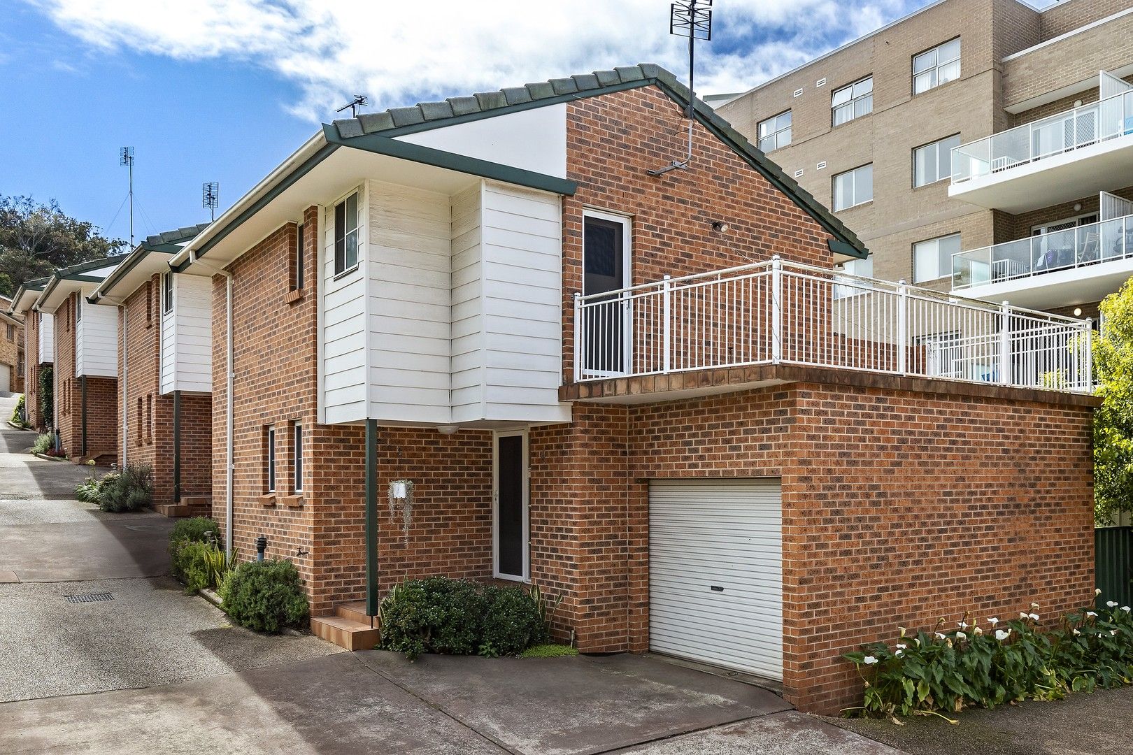 4/27 Staff Street, Wollongong NSW 2500, Image 0