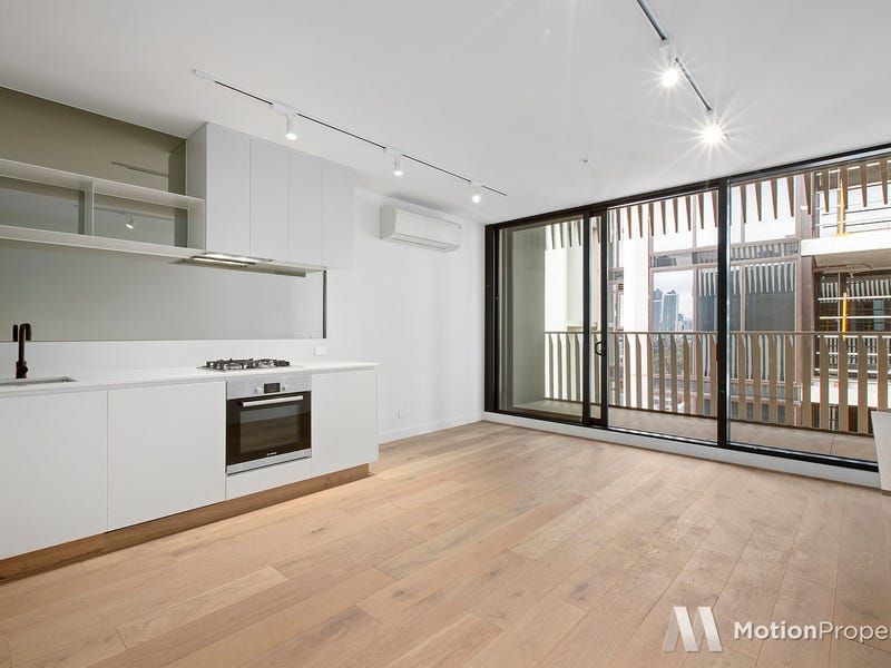 2 bedrooms Apartment / Unit / Flat in 807/75 Palmerston Crescent SOUTH MELBOURNE VIC, 3205
