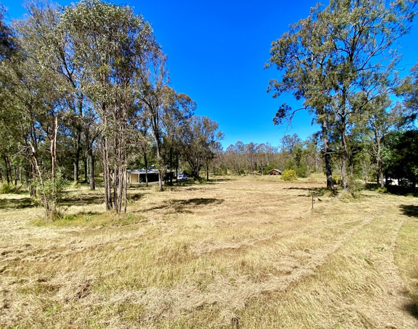 10 Cockatoo Court, Regency Downs QLD 4341