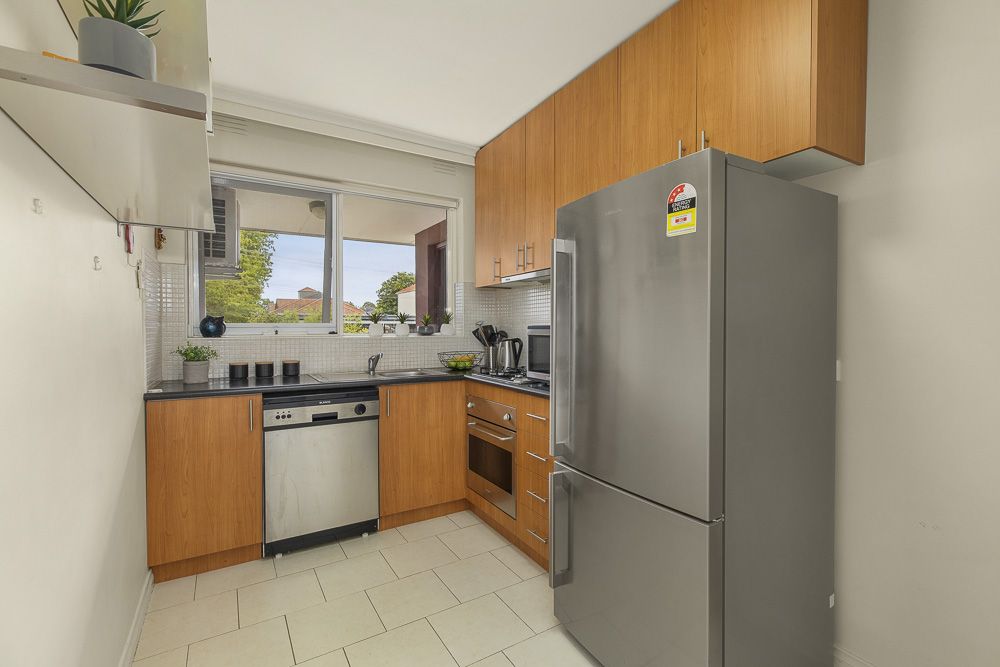 1 bedrooms Apartment / Unit / Flat in 4/1 Leila Road ORMOND VIC, 3204