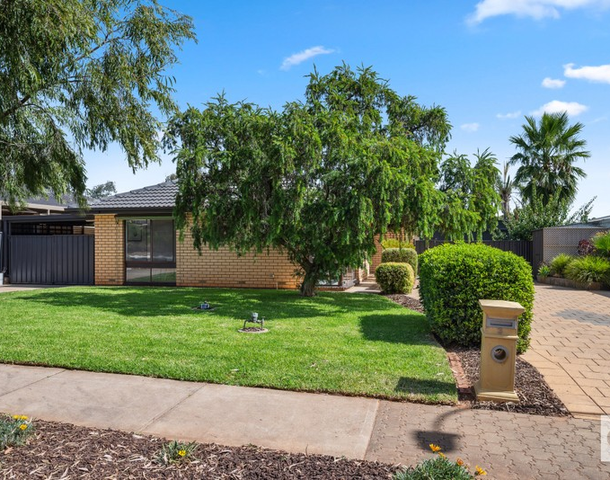 3 Damian Drive, Salisbury Heights SA 5109