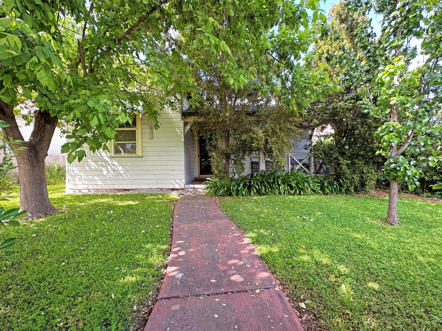 3 bedrooms House in 1 Charlotte Street DUBBO NSW, 2830