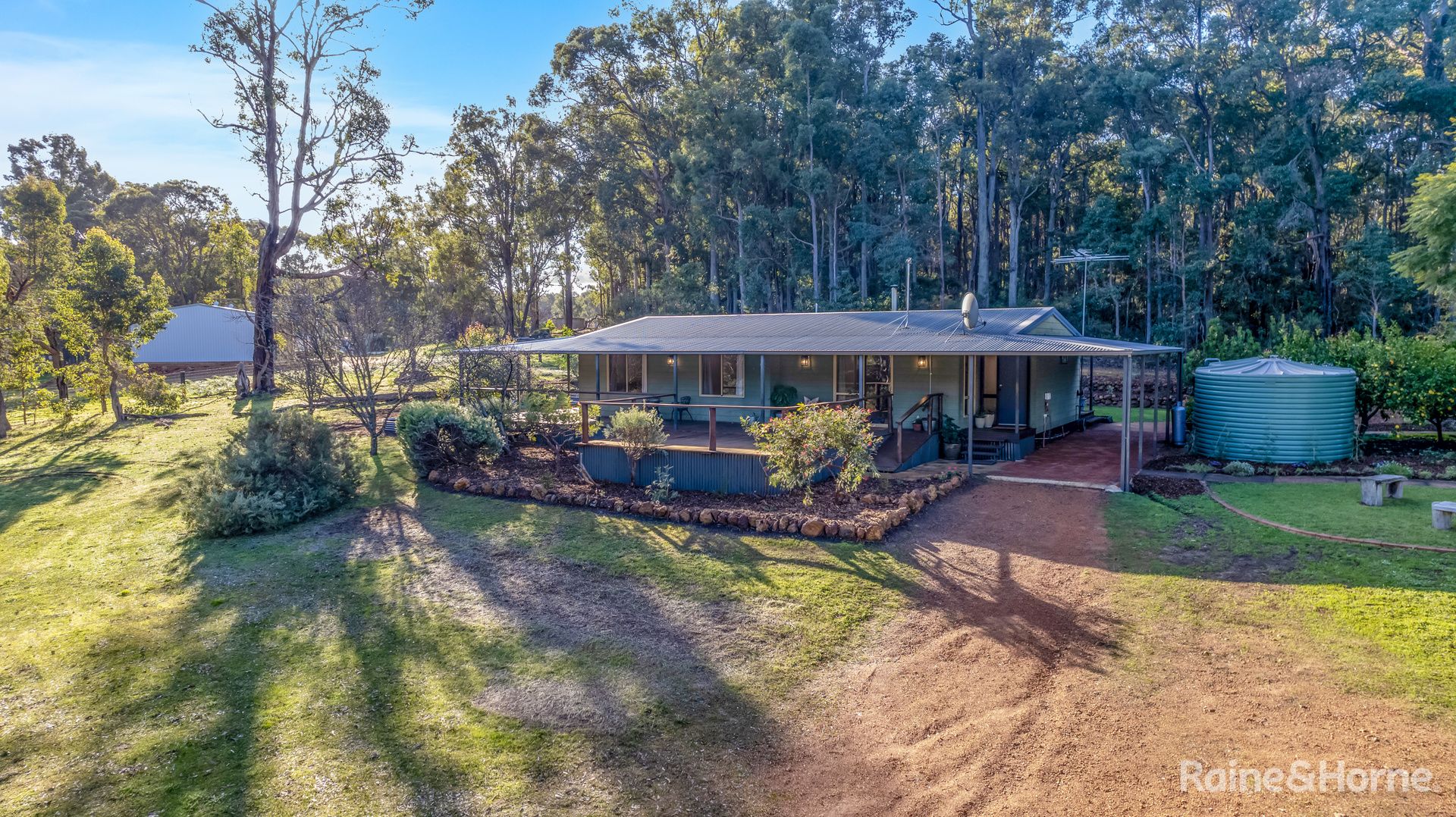 2379 Del Park Road, Dwellingup WA 6213, Image 0