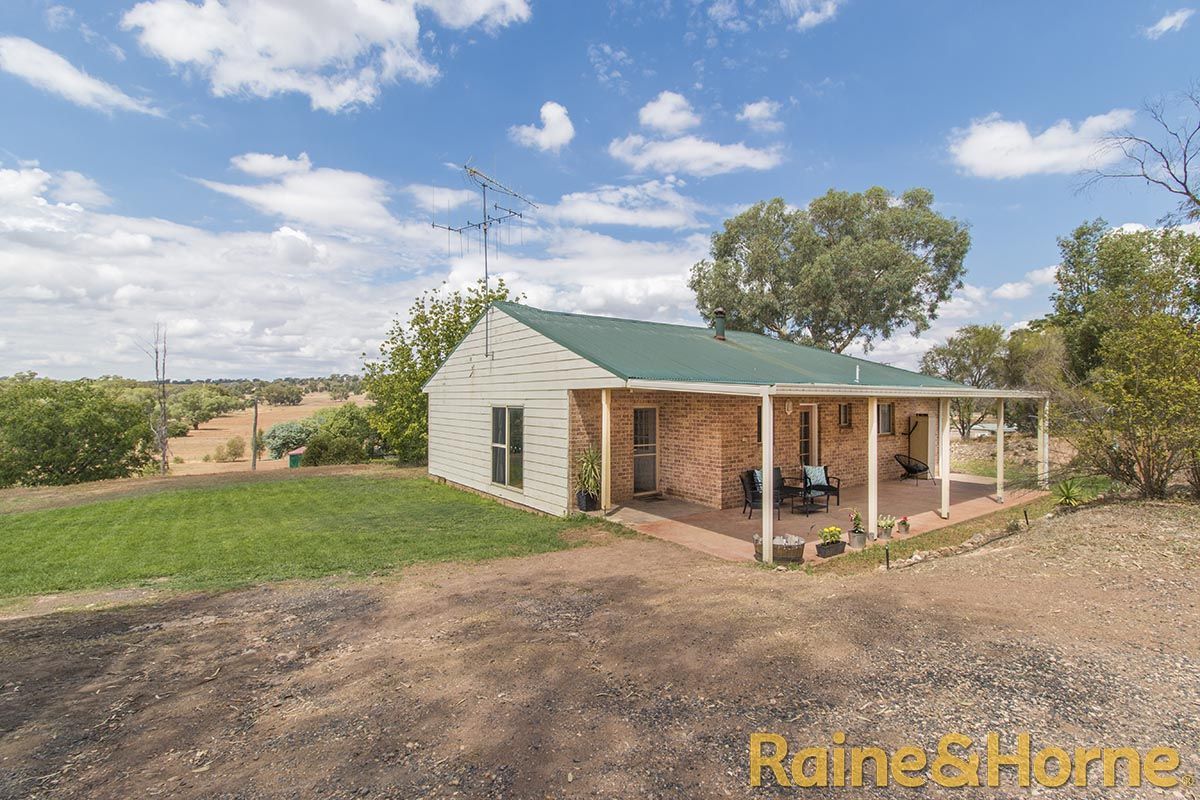 30 - 32 Hill Street, Geurie NSW 2818, Image 1
