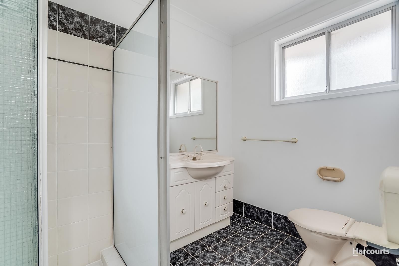 11 Queenscliff Drive, Woodbine NSW 2560 House For Rent Domain