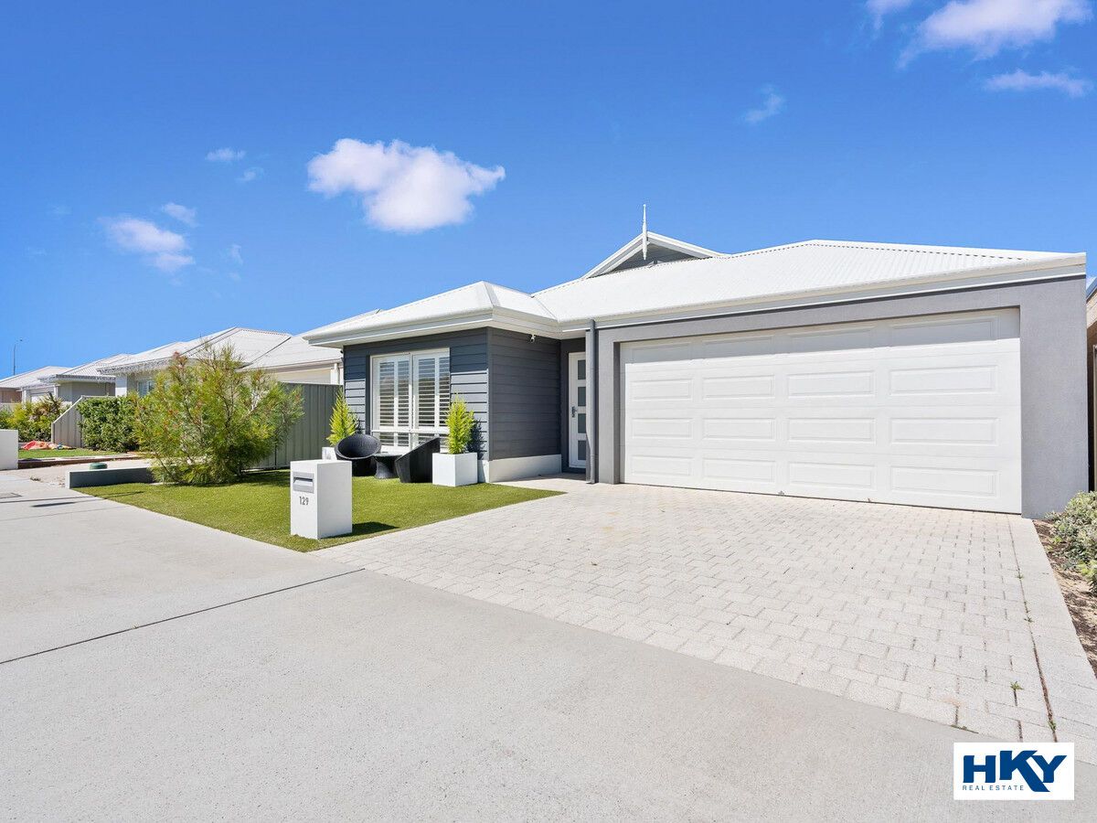 4 bedrooms House in 129 Seaside Avenue YANCHEP WA, 6035