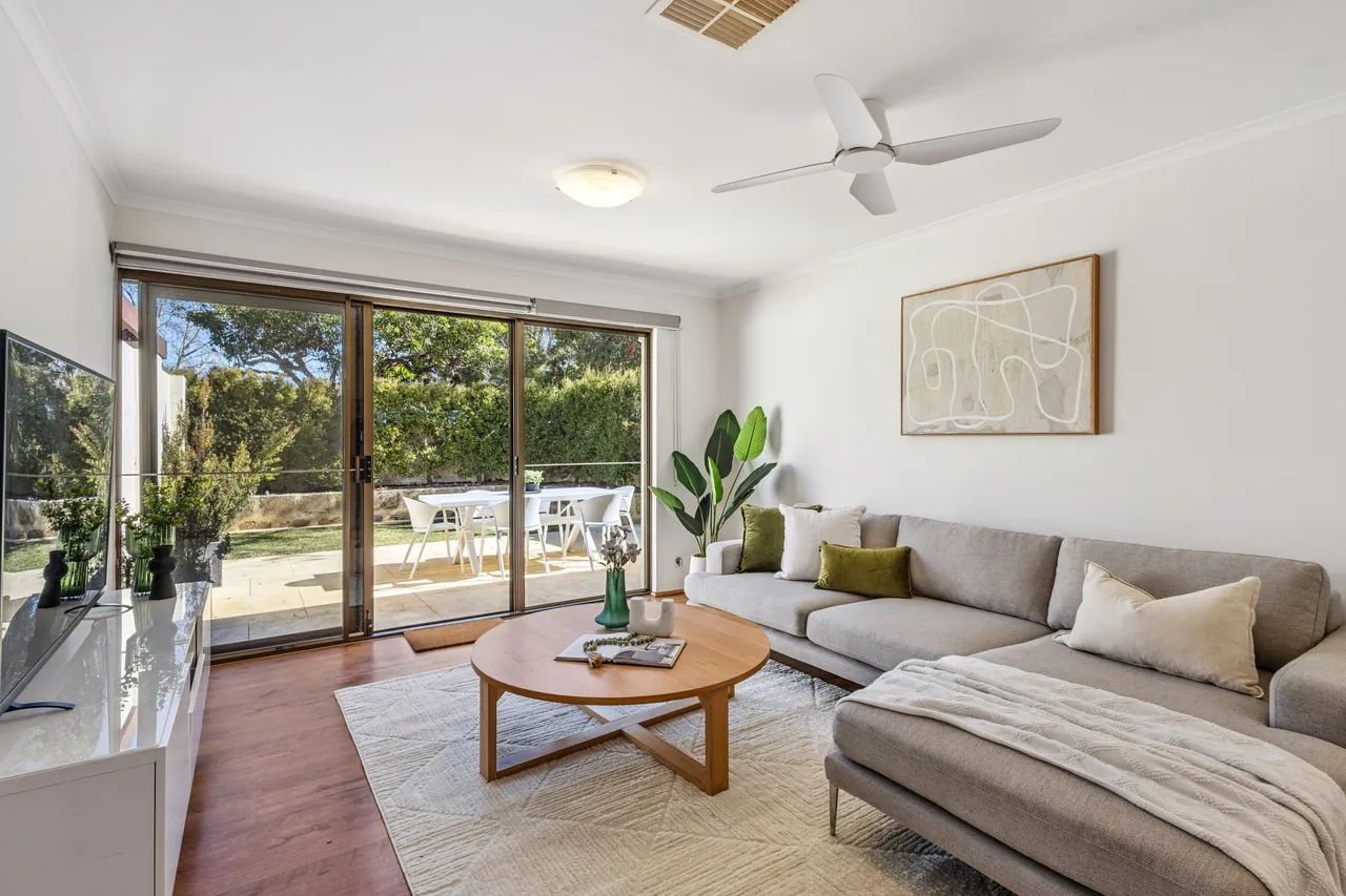 3 bedrooms Villa in 3/52 Weld Street NEDLANDS WA, 6009