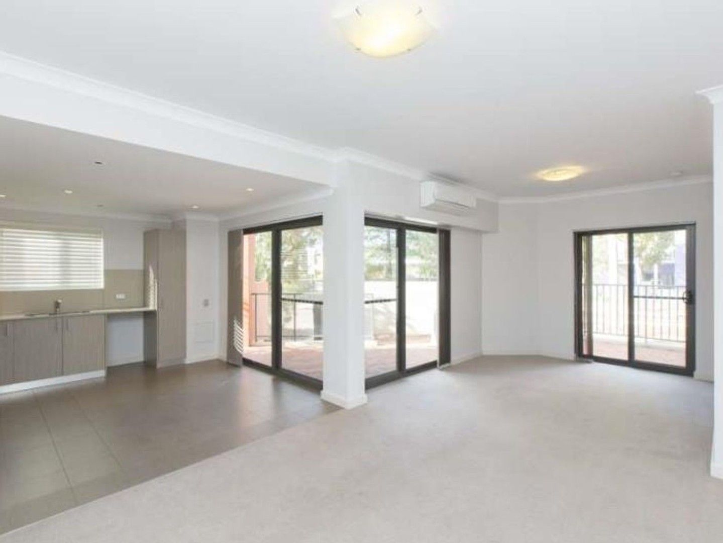 2 bedrooms Apartment / Unit / Flat in 16/2 Molloy Promenade JOONDALUP WA, 6027