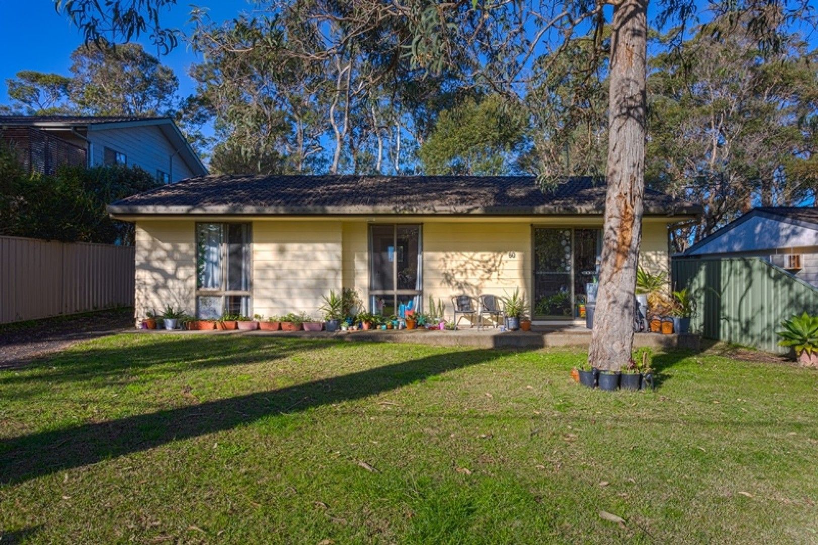 2 bedrooms House in 60 Chapman Street CALLALA BAY NSW, 2540