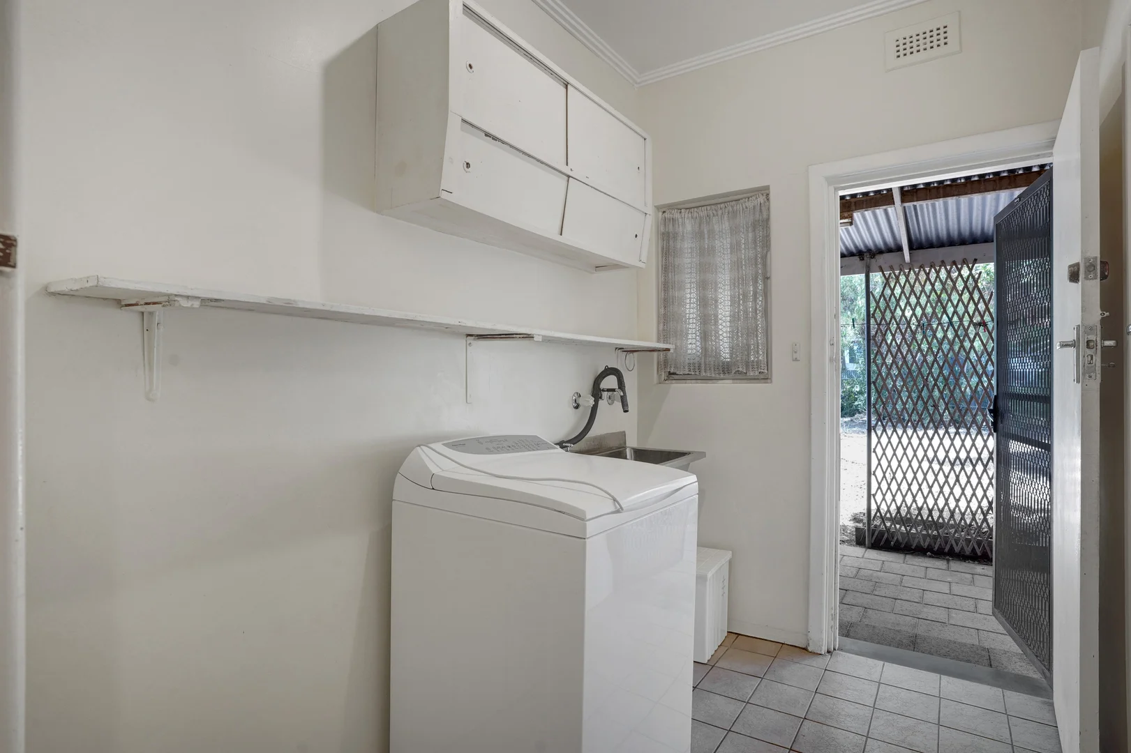 Additional image 11 of 14 Hamblynn Road, Elizabeth Downs SA 5113