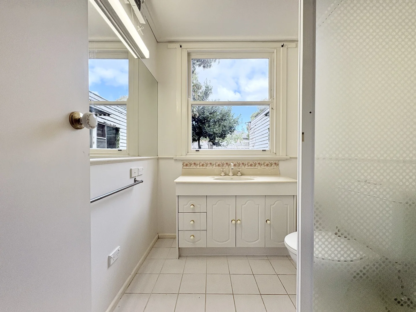 Additional image 6 of 141 Roslyn Road, Belmont VIC 3216