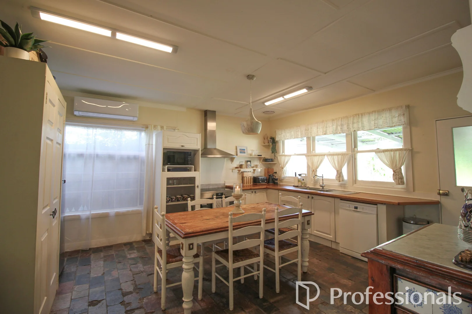 Additional image 23 of 9 King Street, Rosedale VIC 3847
