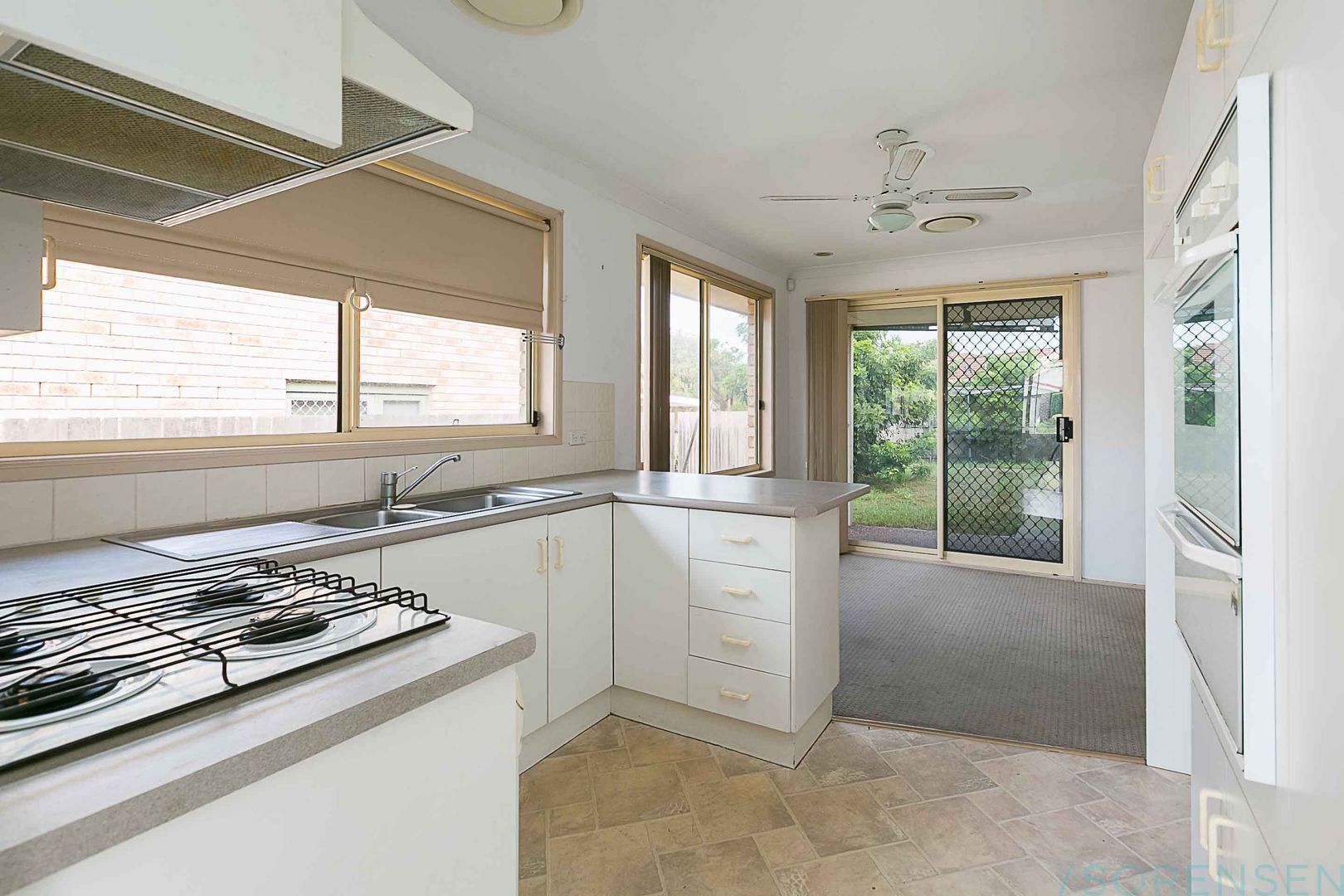 21 Timbara Crescent, Blue Haven NSW 2262, Image 2