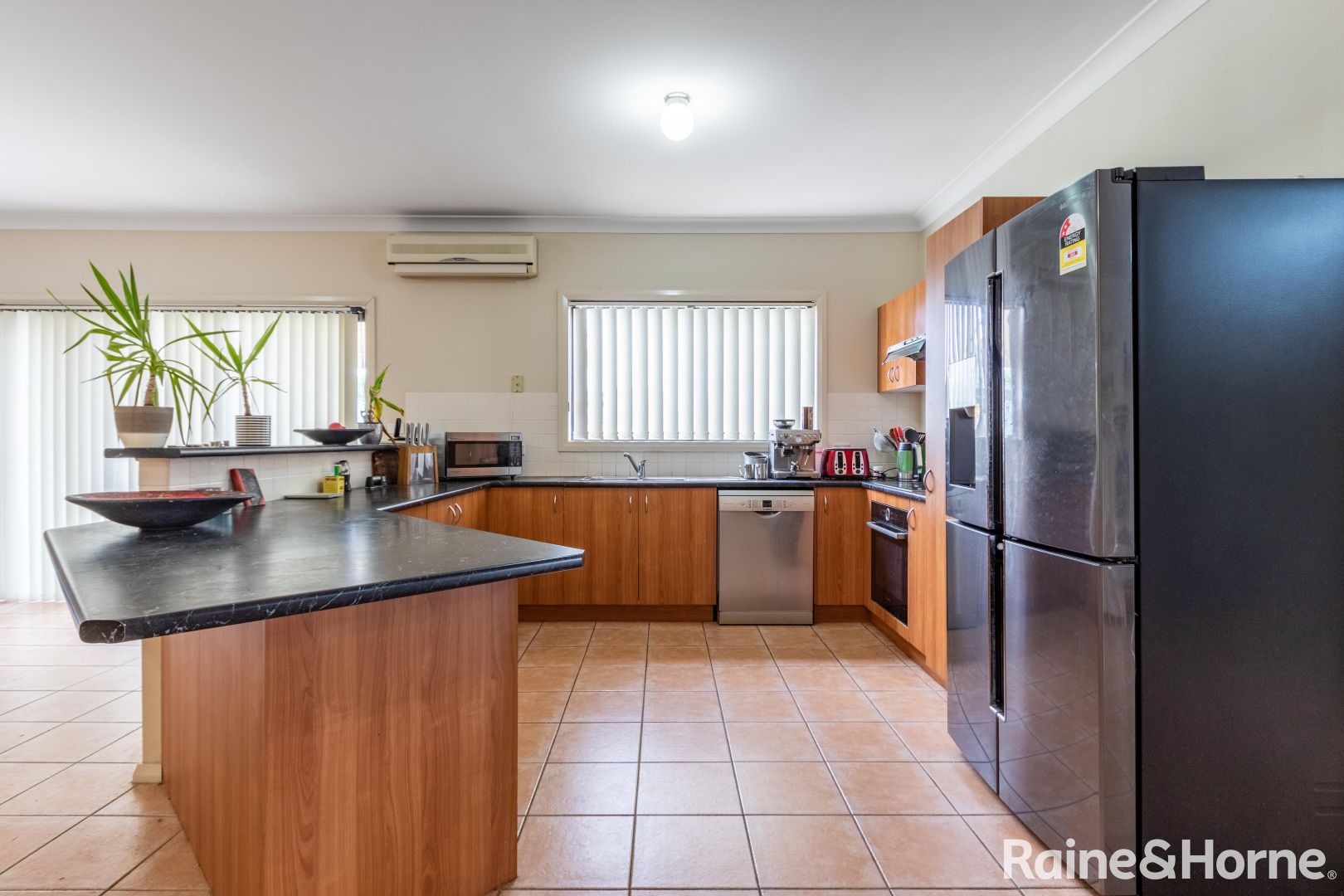 5 Hurley Close, Llanarth NSW 2795, Image 2