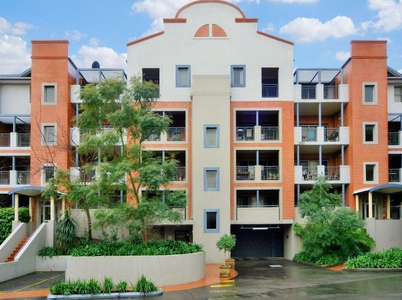 2 bedrooms Apartment / Unit / Flat in 9/5 Williams Parade DULWICH HILL NSW, 2203