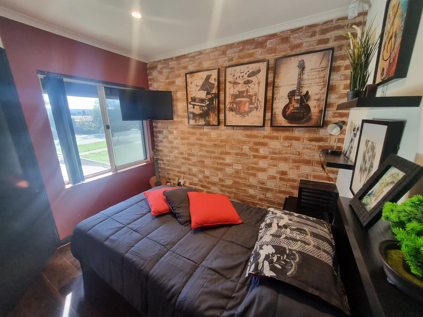 Additional image 11 of 2/13 Eric St, Como WA 6152