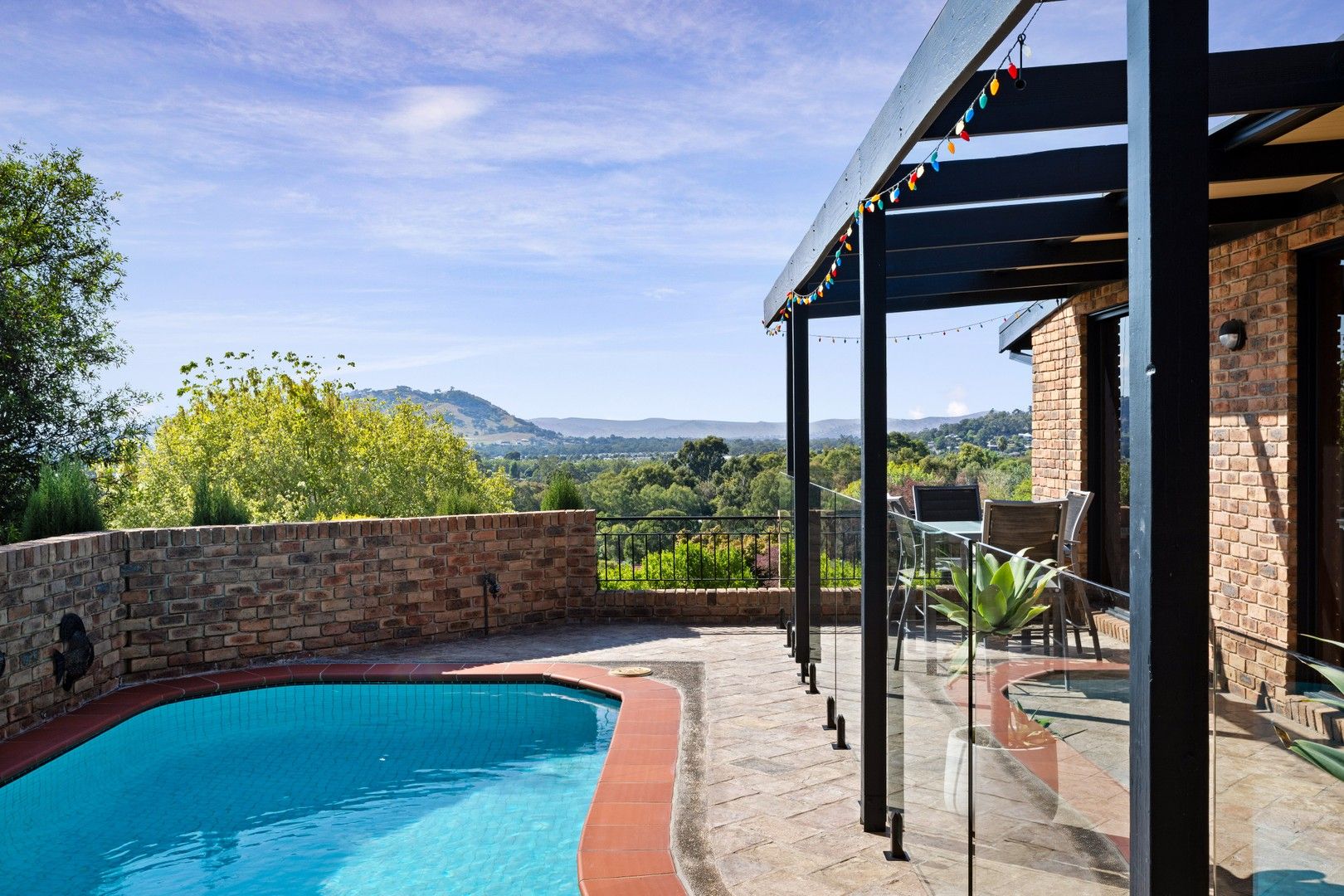 2 Powell Court, Wodonga VIC 3690, Image 0