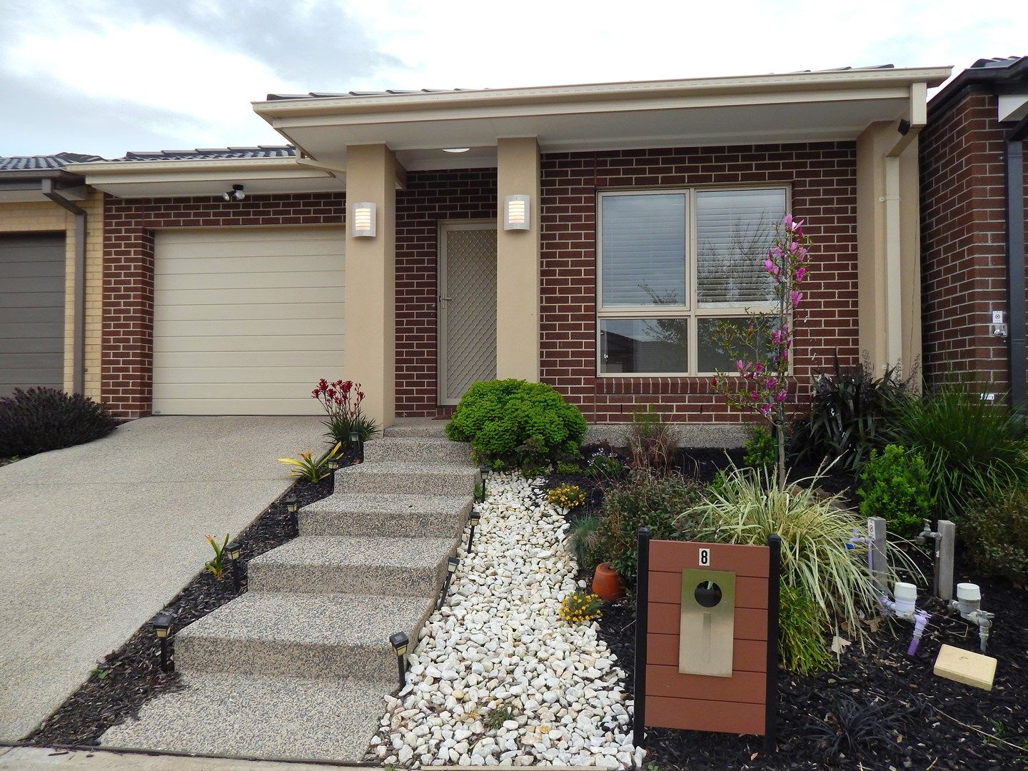 3 bedrooms House in 8 Yalmy Avenue WOLLERT VIC, 3750