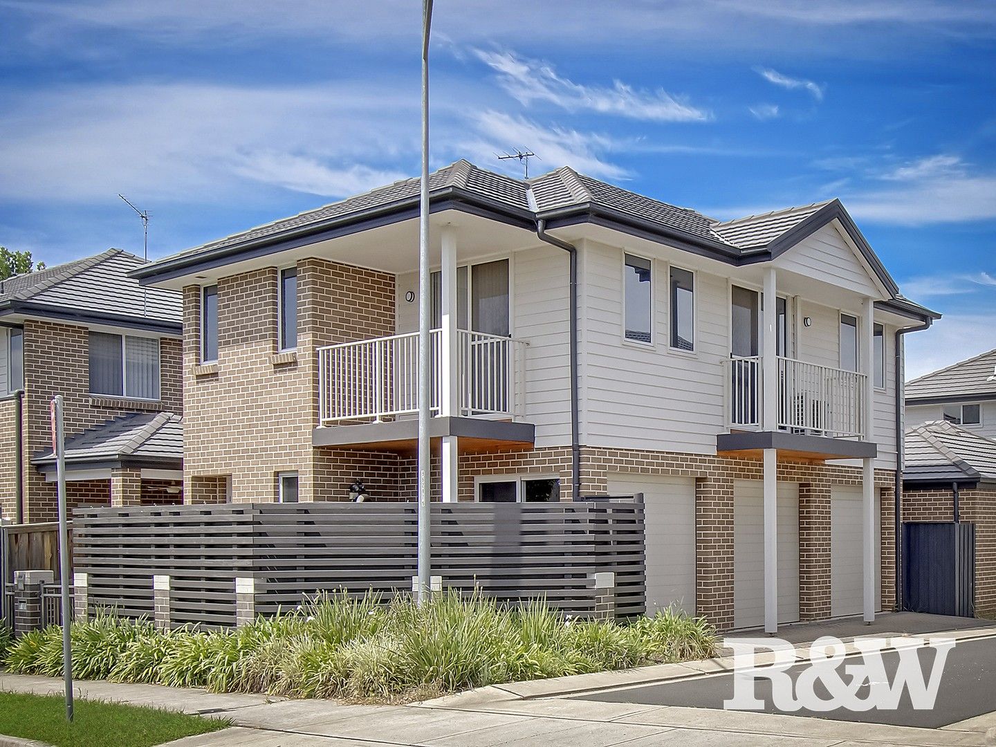 2 bedrooms Townhouse in 3/21 Sydney Smith Drive PENRITH NSW, 2750