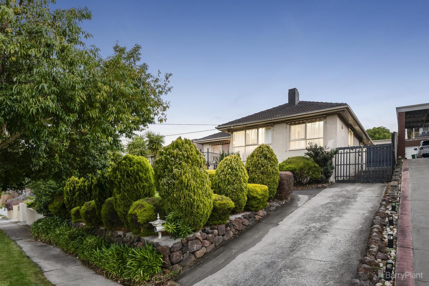 3 bedrooms House in 6 Lonsdale Street BULLEEN VIC, 3105